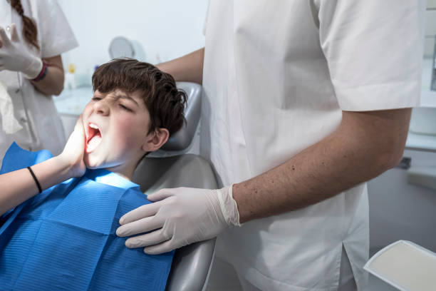 Best Dentist for Tooth Abscess  in Fruit Hill, OH